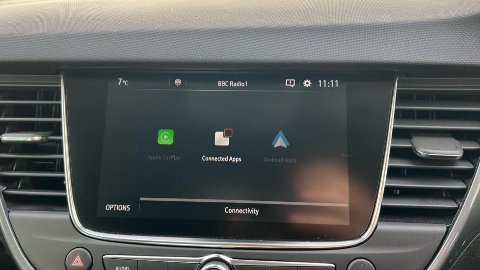 Apple Car Play & Android Auto