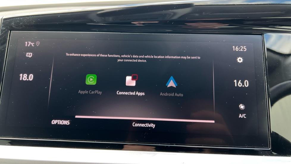 Apple Car Play & Android Auto