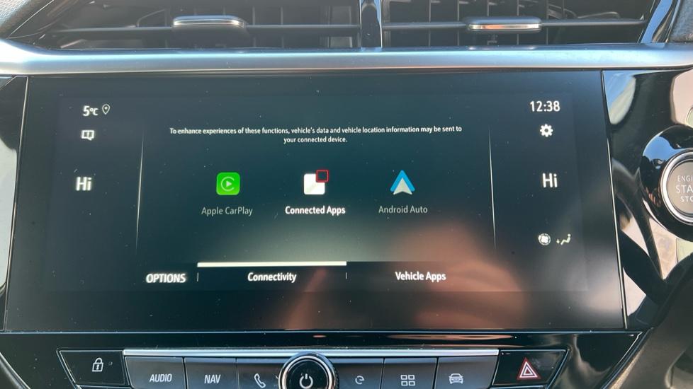 Apple Car Play & Android Auto