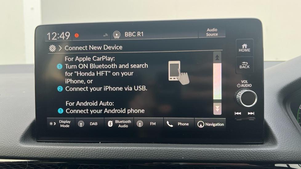 Apple Car Play & Android Auto