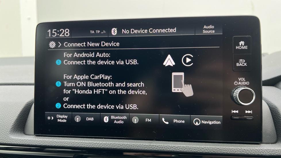 Apple Car Play & Android Auto