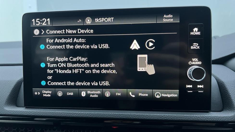 Apple Car Play & Android Auto