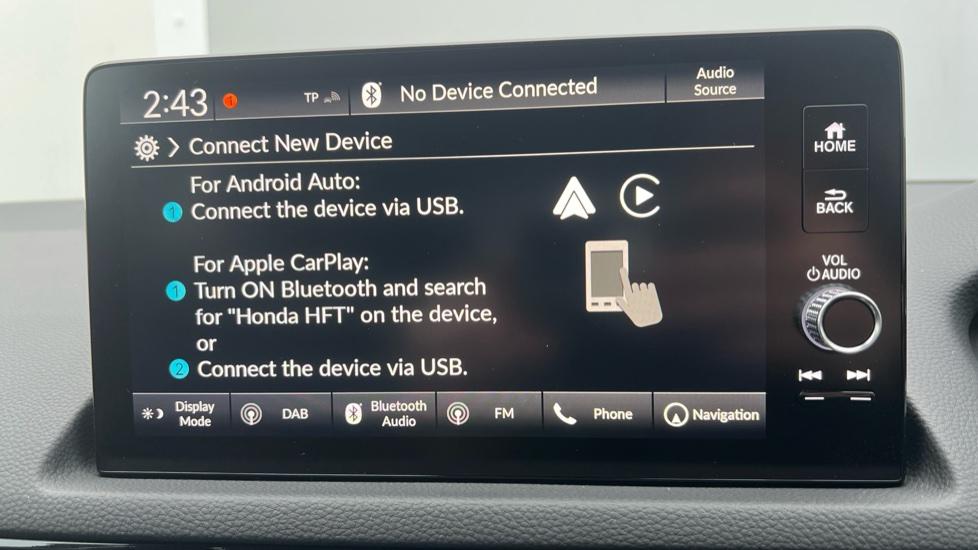 Apple Car Play & Android Auto