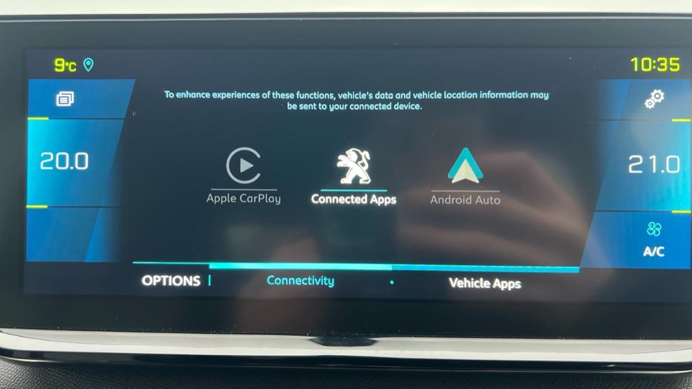 Apple Car Play & Android Auto