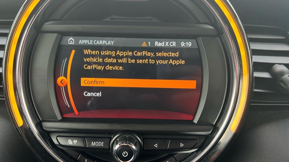 Apple Car Play