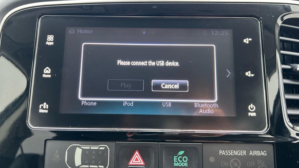 Apple Car Play & Android Auto