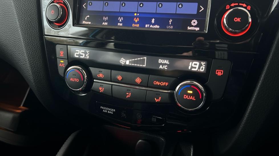 Dual zone climate control