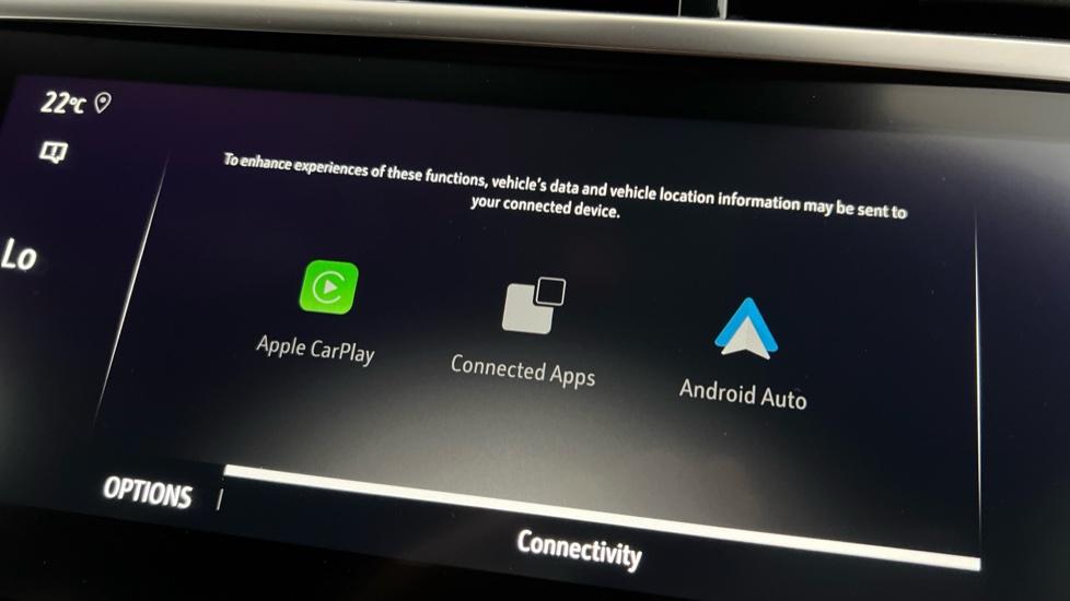 Apple Car Play & Android Auto