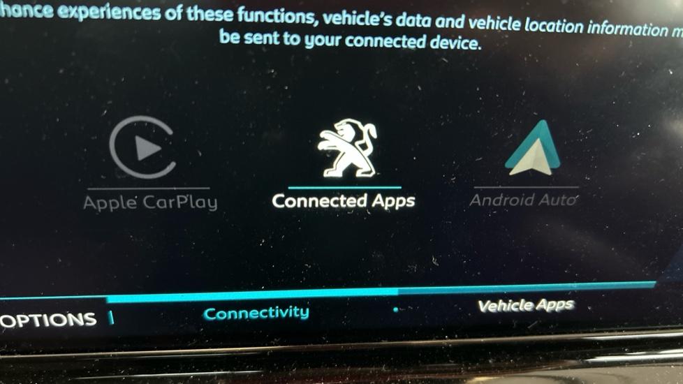 Apple Car Play & Android Auto