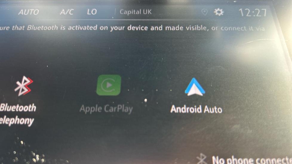 Apple Car Play & Android Auto