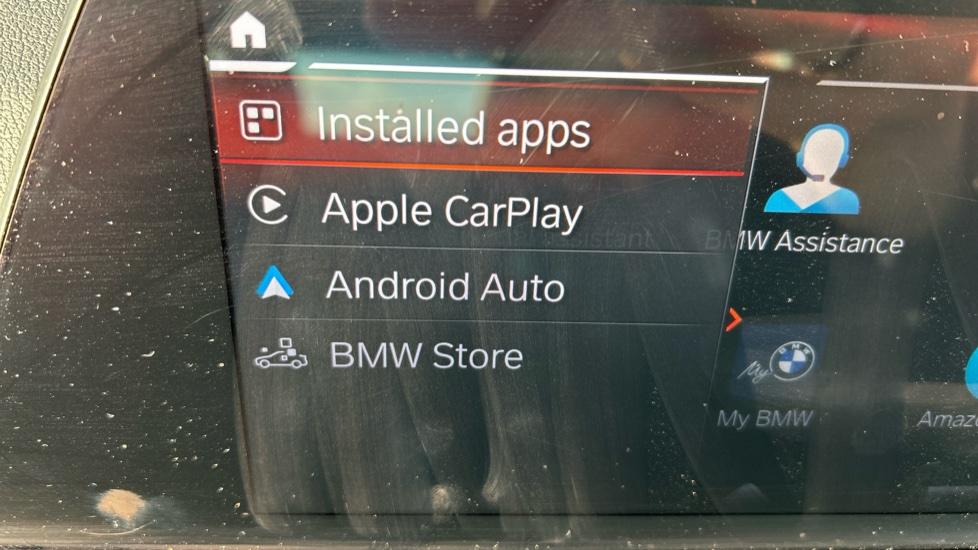 Apple Car Play & Android Auto