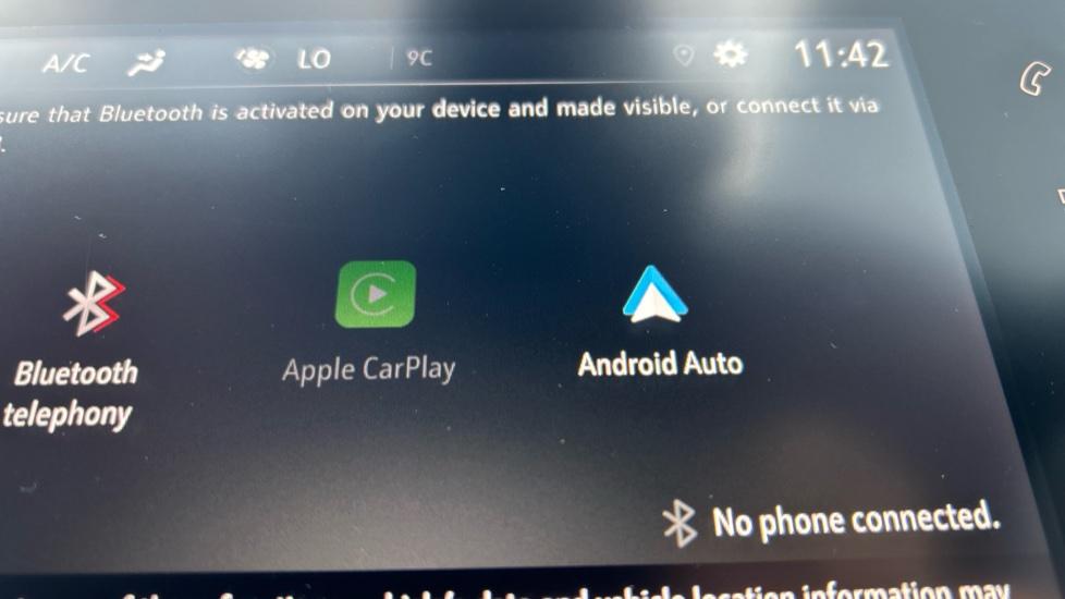 Apple Car Play & Android Auto