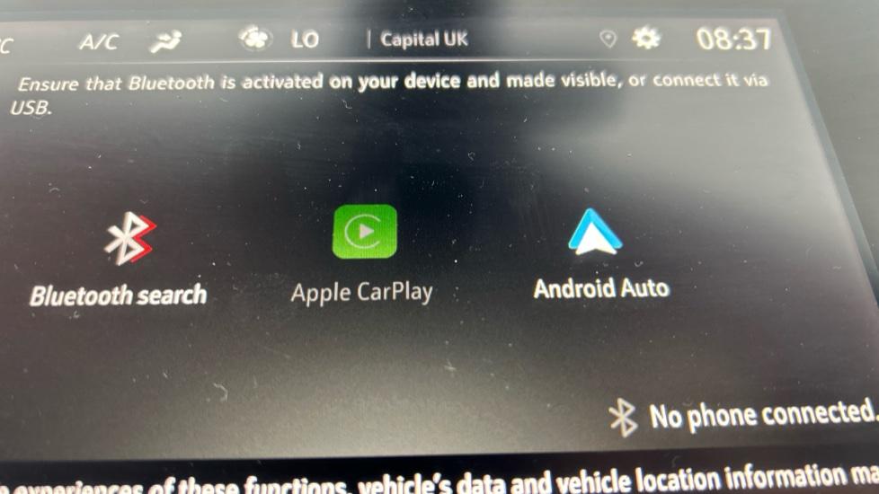 Apple Car Play & Android Auto