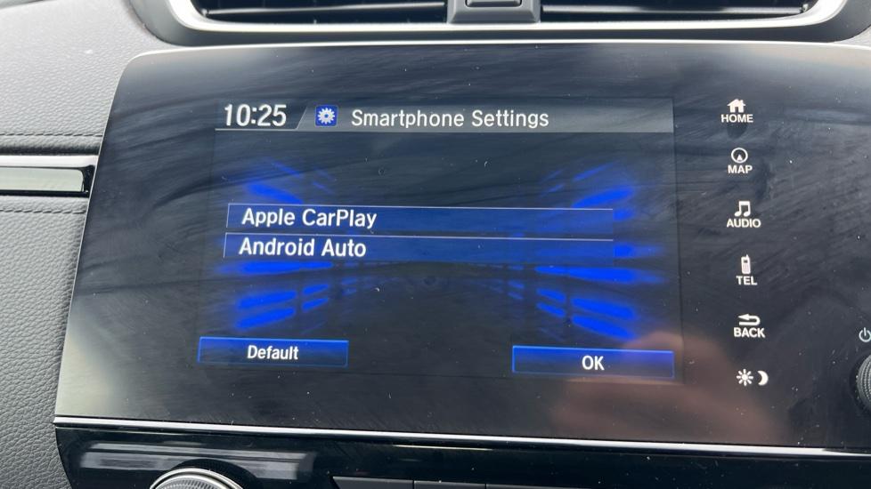 Apple Car Play & Android Auto