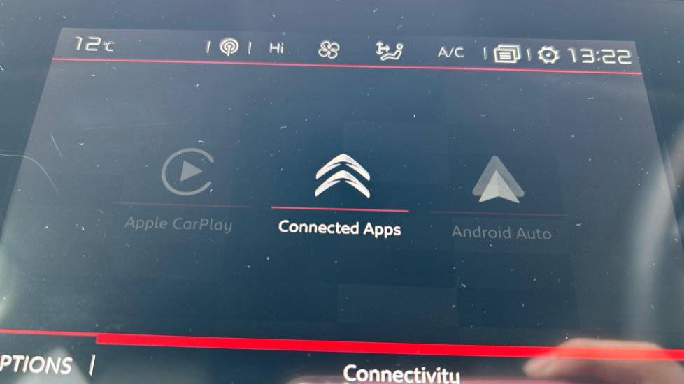 Apple Car Play & Android Auto