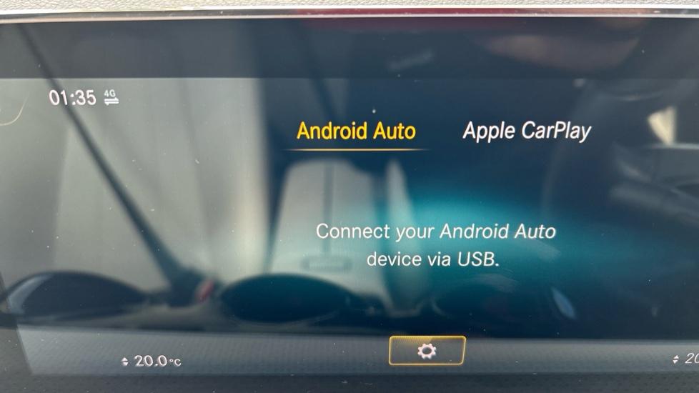 Apple Car Play & Android Auto