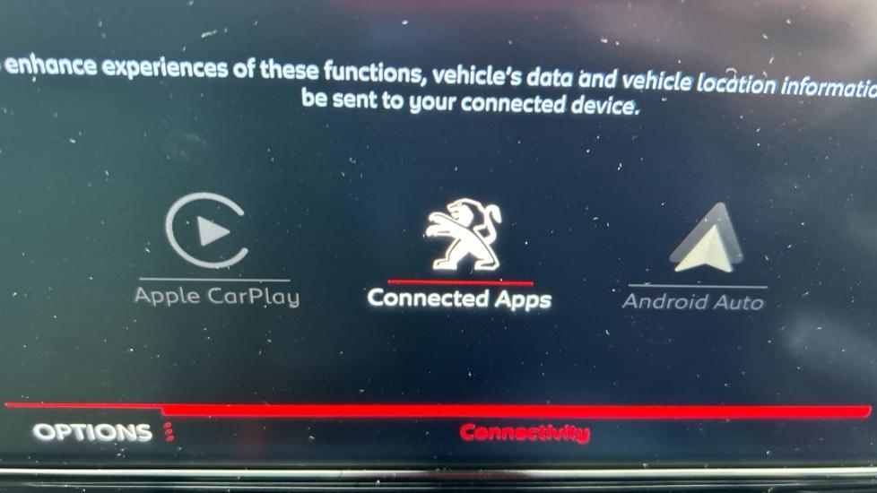 Apple Car Play & Android Auto