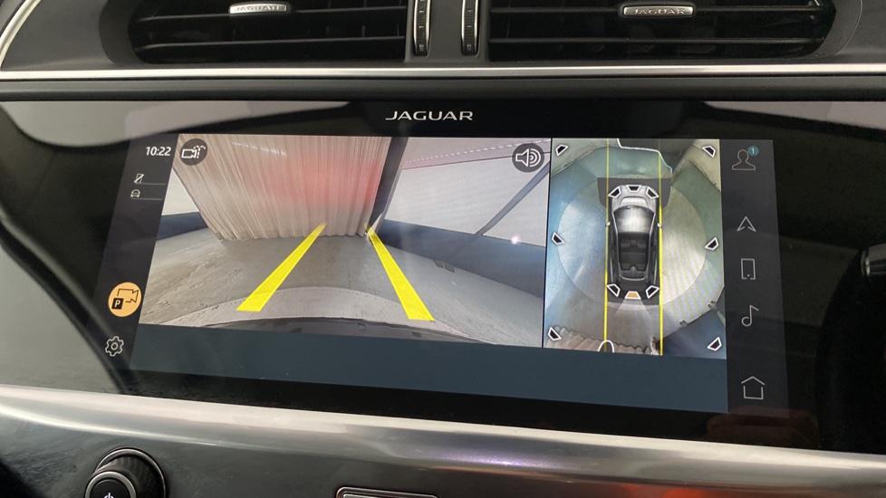 Reversing camera 