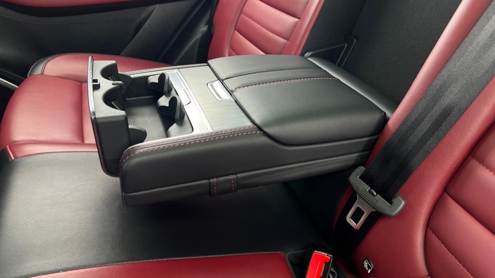 Rear Armrest/ Cup Holder