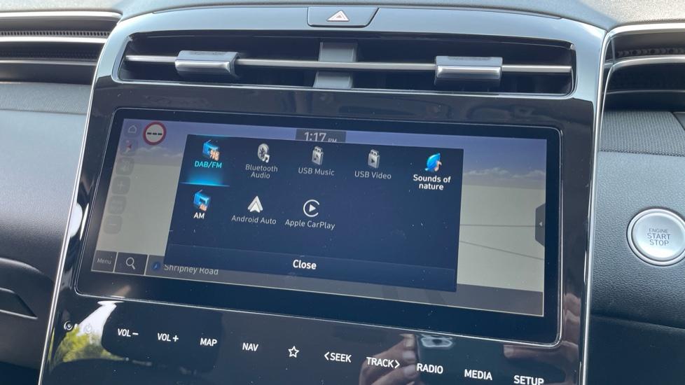 Apple Car Play & Android Auto