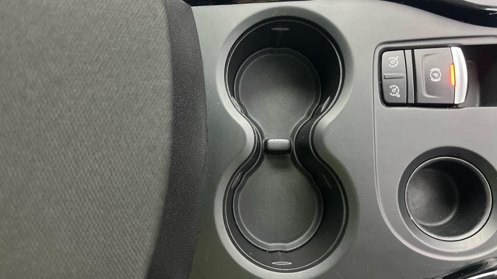 Rear Armrest/ Cup Holder