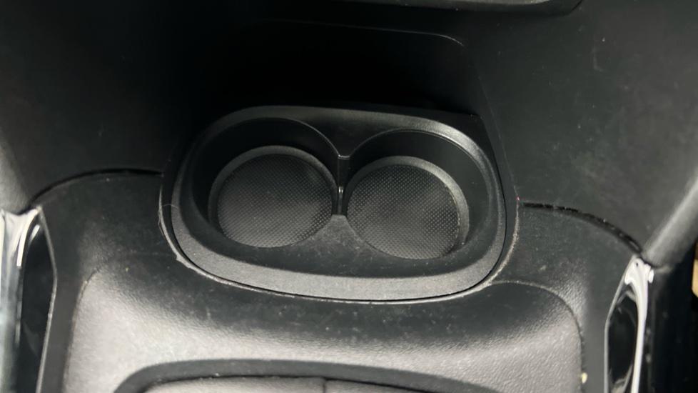 Rear Armrest/ Cup Holder