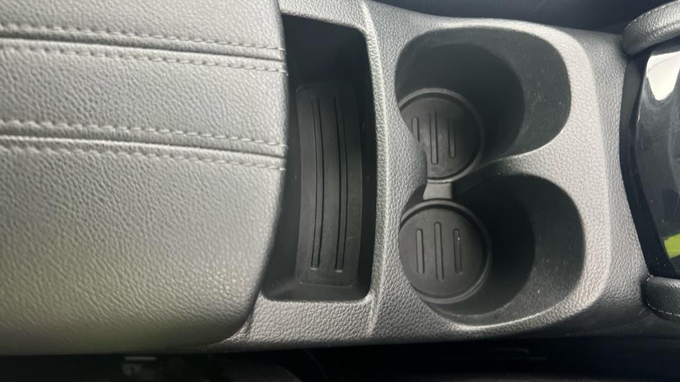 Rear Armrest/ Cup Holder