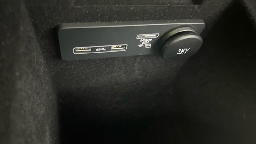 12V and USB
