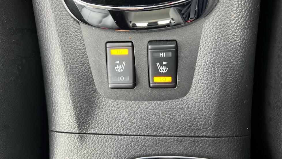 Heated and Cooling seats