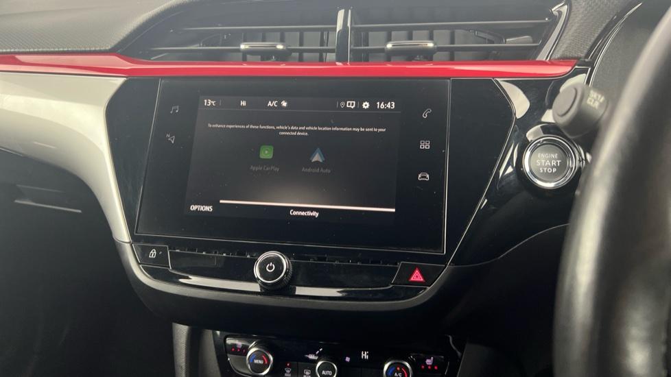 Apple Car Play & Android Auto