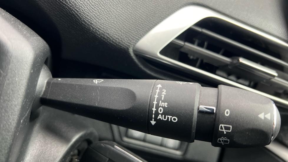 Automatic Wipers