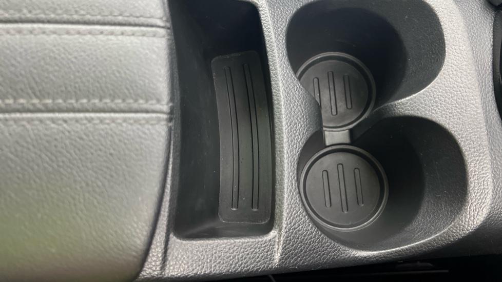 Rear Armrest/ Cup Holder