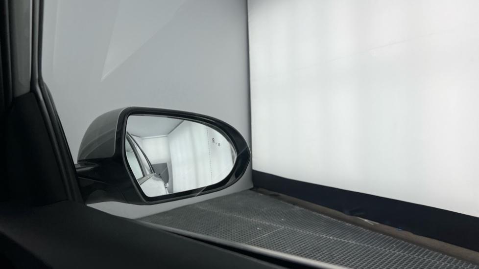 Blind spot monitoring system 