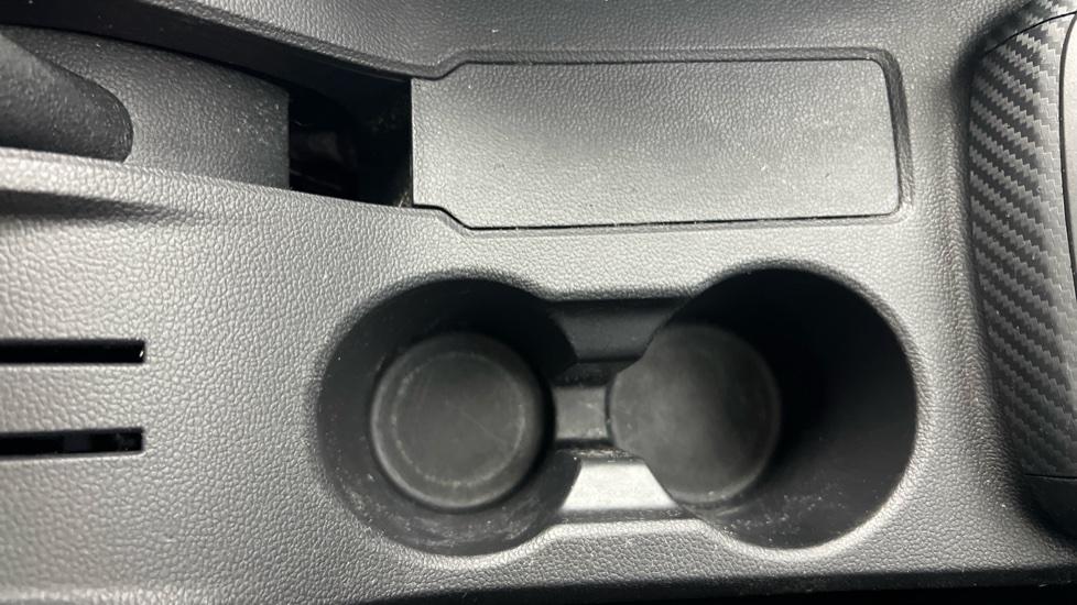 Rear Armrest/ Cup Holder