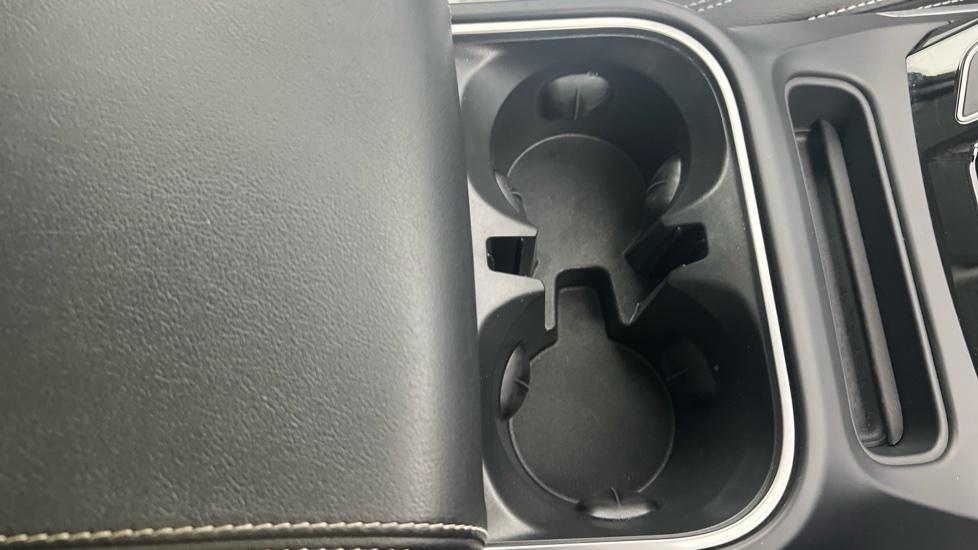 Rear Armrest/ Cup Holder