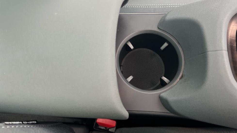 Rear Armrest/ Cup Holder