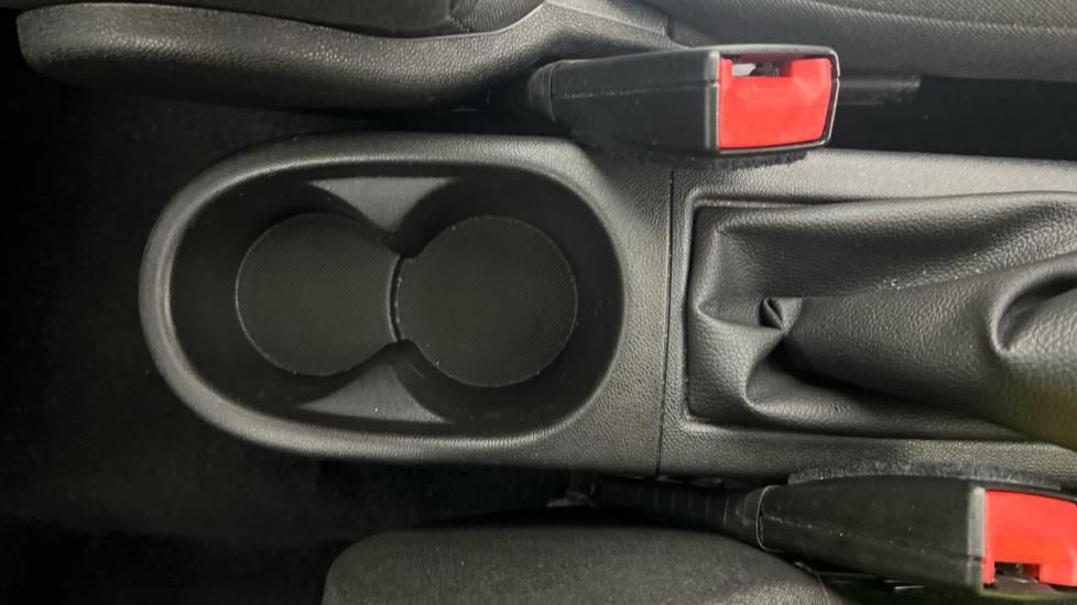 Rear Armrest/ Cup Holder