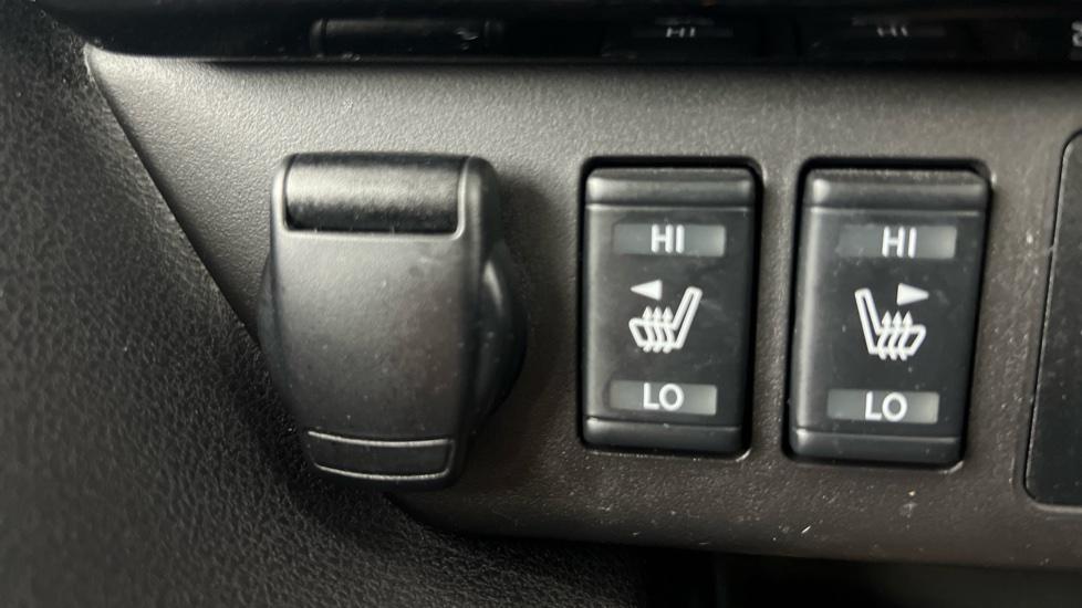 12V and Heated seats