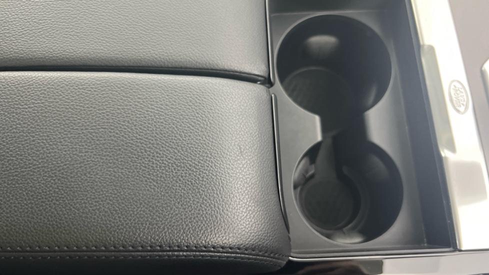 Rear Armrest/ Cup Holder