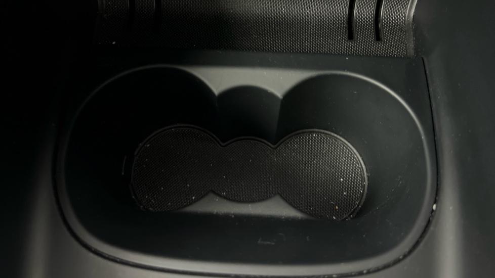 Rear Armrest/ Cup Holder