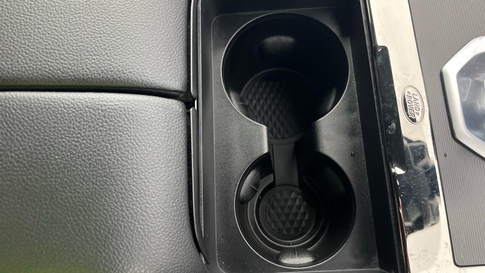 Rear Armrest/ Cup Holder