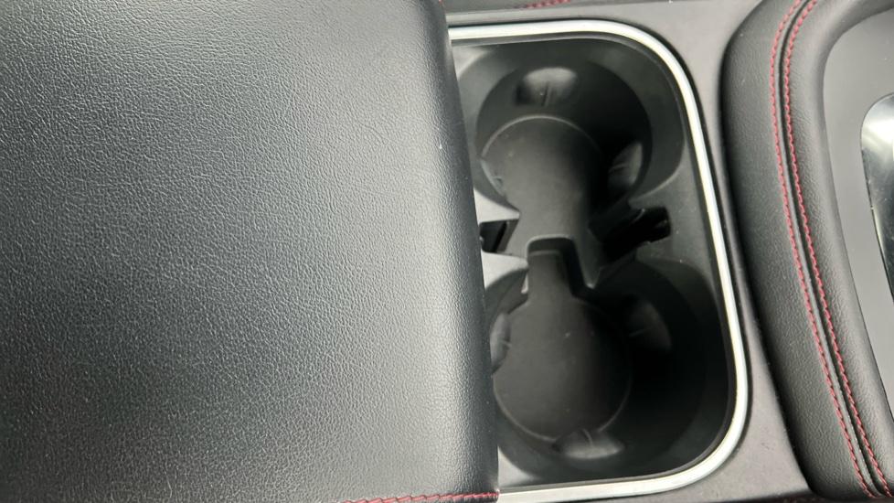 Rear Armrest/ Cup Holder