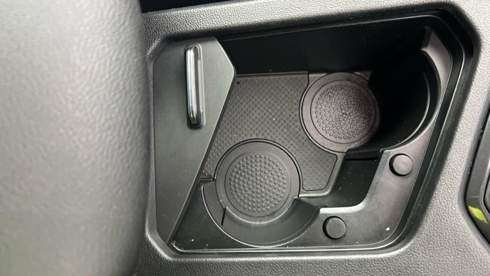 Rear Armrest/ Cup Holder