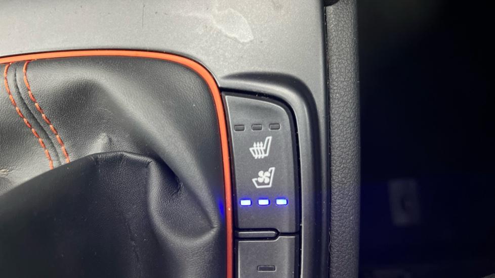 Heated and Cooling seats