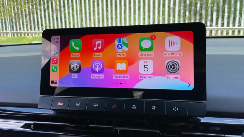 Apple Car Play