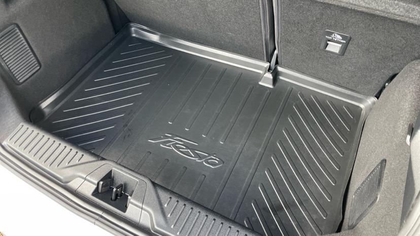Rubber boot liner 