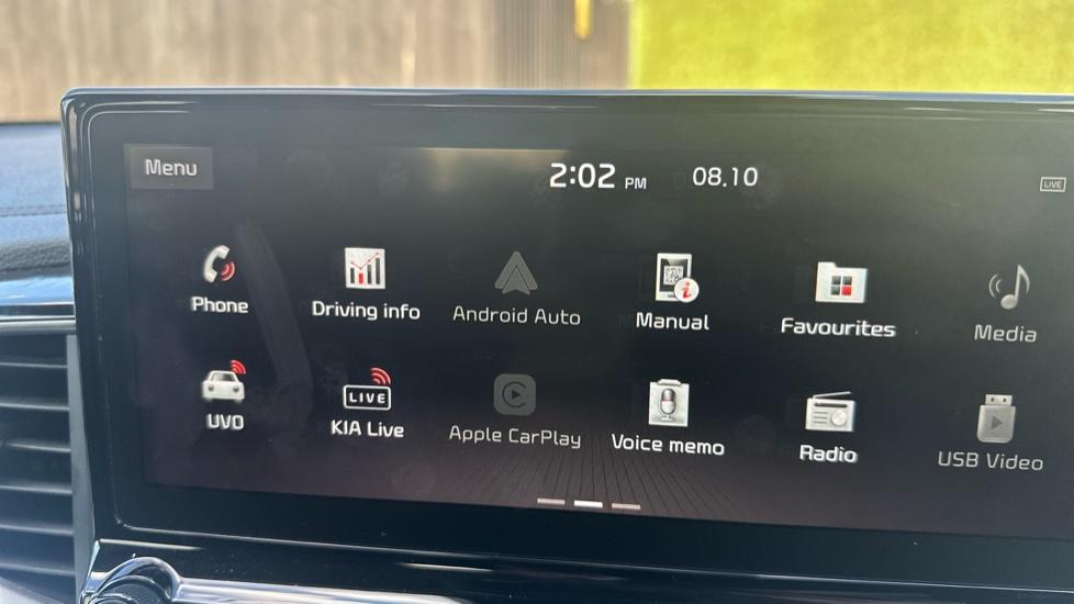 Apple Car Play & Android Auto