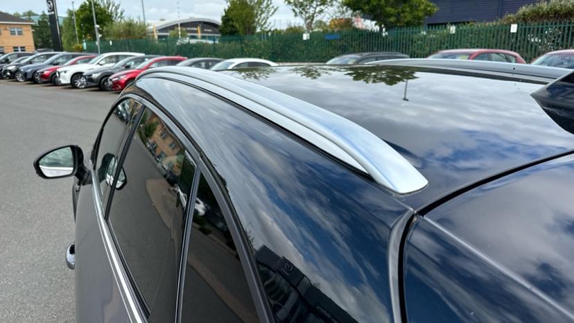 sporty roof bars