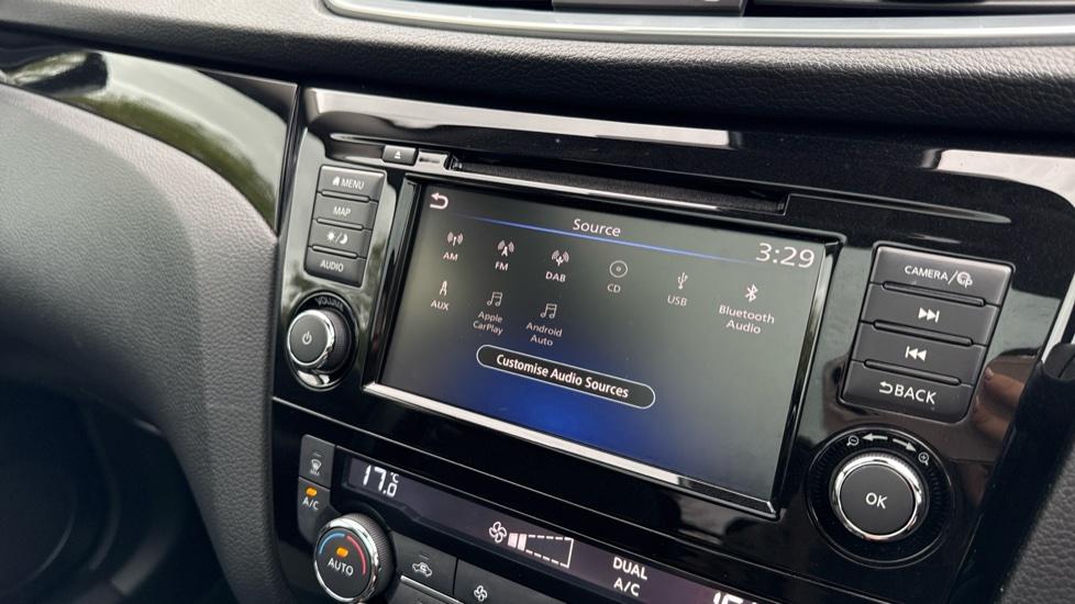 Apple Car Play & Android Auto