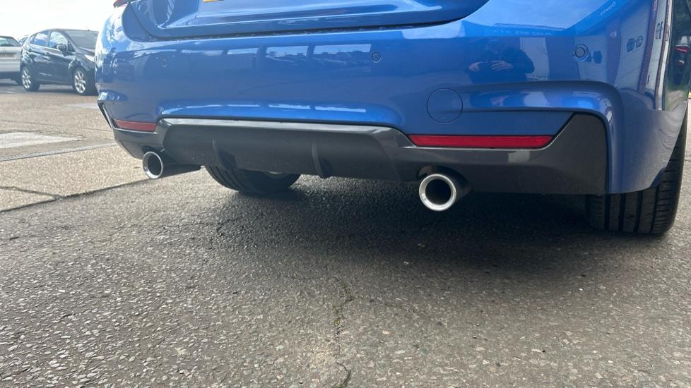 Dual exit exhaust and diffuser